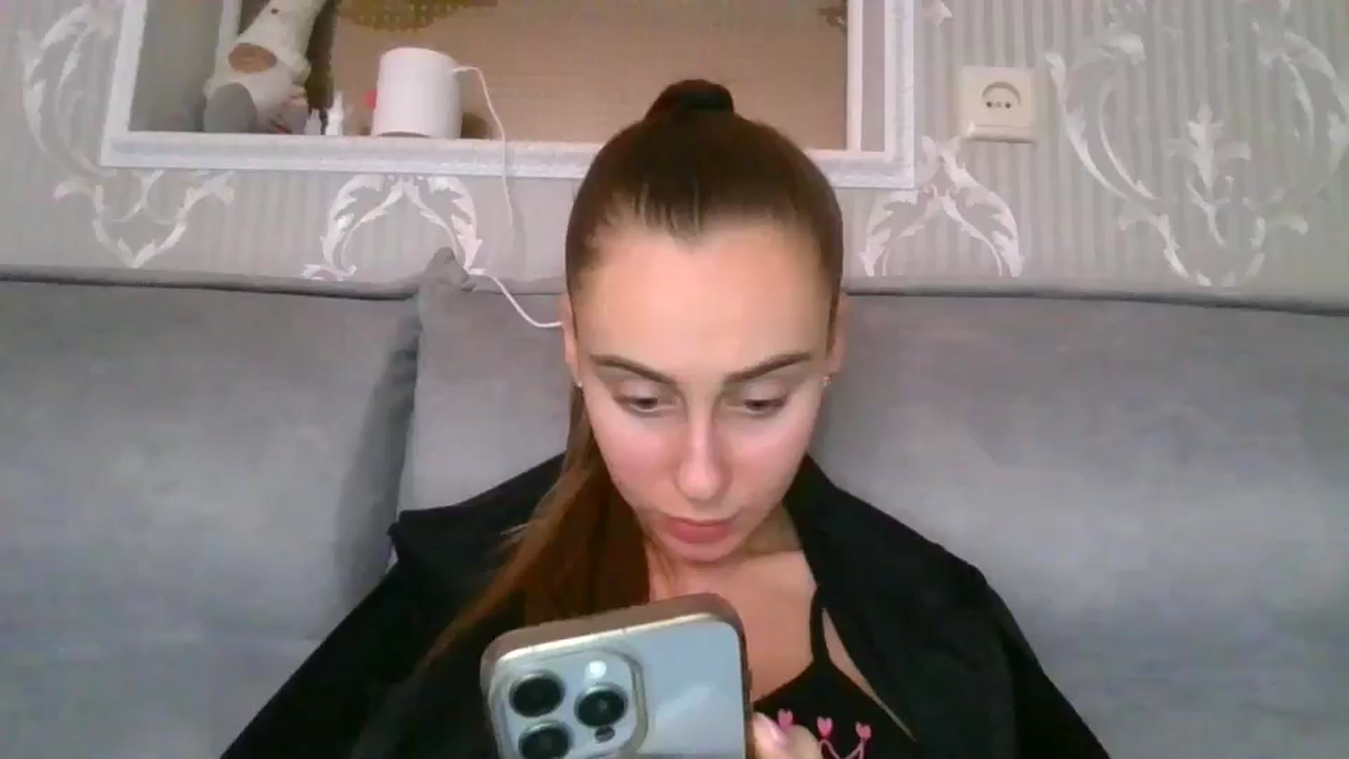 Gallery image thumbnail from Barbie_Giirl_'s myfreecams stream on, 02/21/2025, 12:20 image 18 of 20