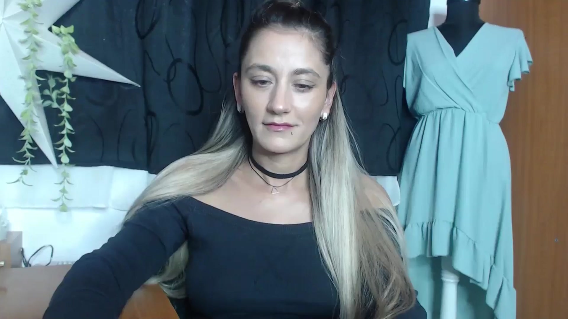 Gallery image thumbnail from Barbie_Girl_'s myfreecams stream on, 12/01/2024, 13:32 image 4 of 20