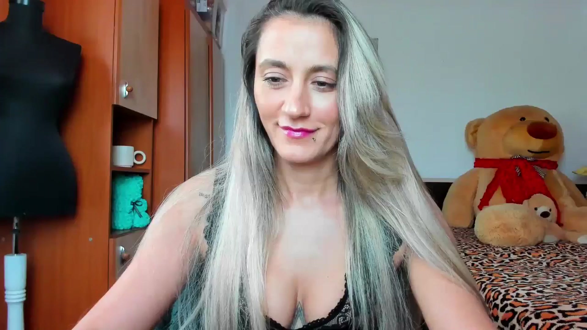 Gallery image thumbnail from Barbie_Girl_'s myfreecams stream on, 02/21/2025, 14:37 image 2 of 20
