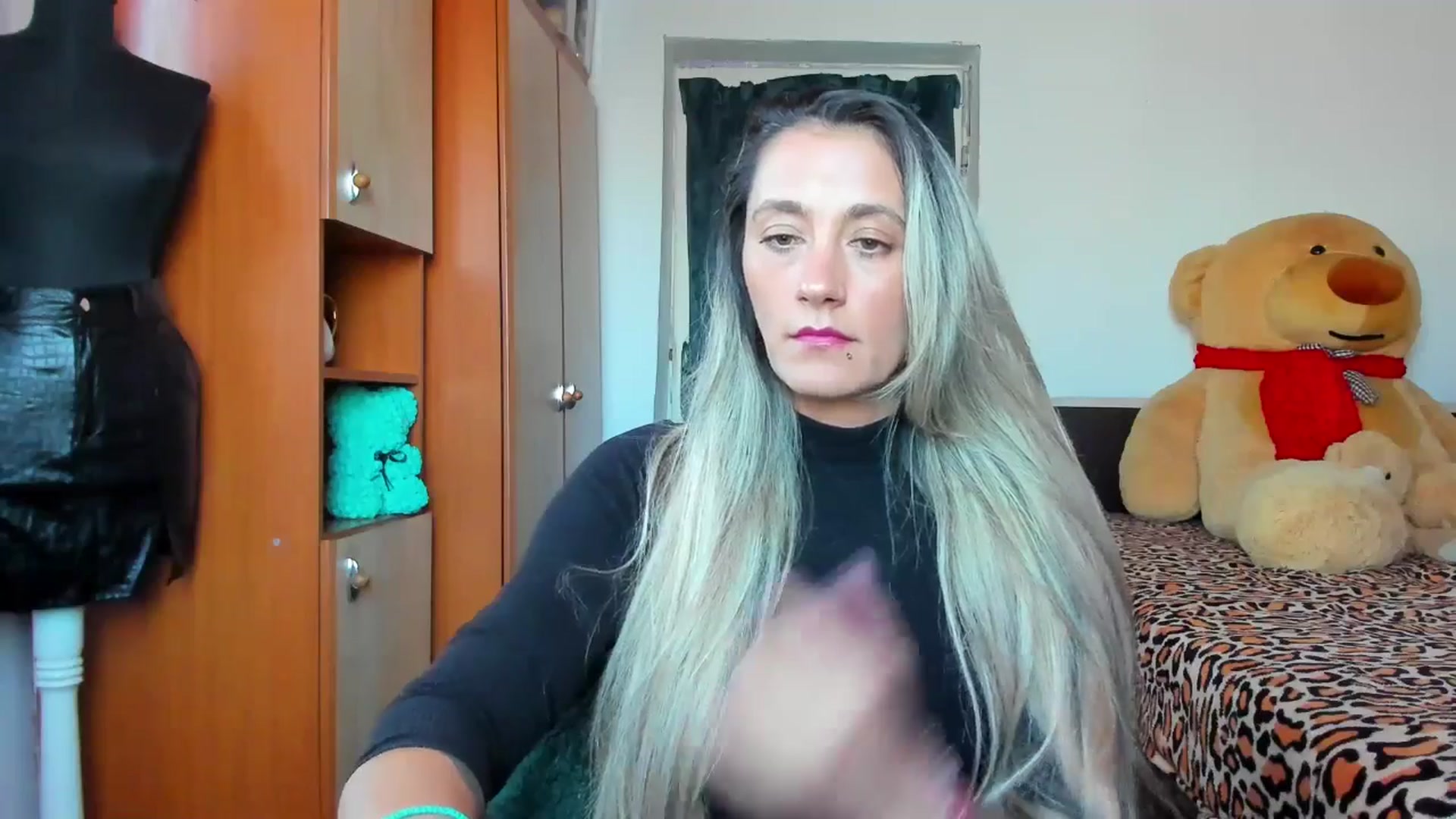 Gallery image thumbnail from Barbie_Girl_'s myfreecams stream on, 03/06/2025, 14:19 image 16 of 20