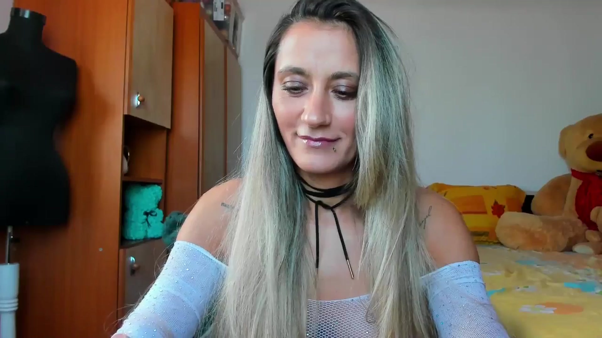 Gallery image thumbnail from Barbie_Girl_'s myfreecams stream on, 03/19/2025, 12:25 image 5 of 20