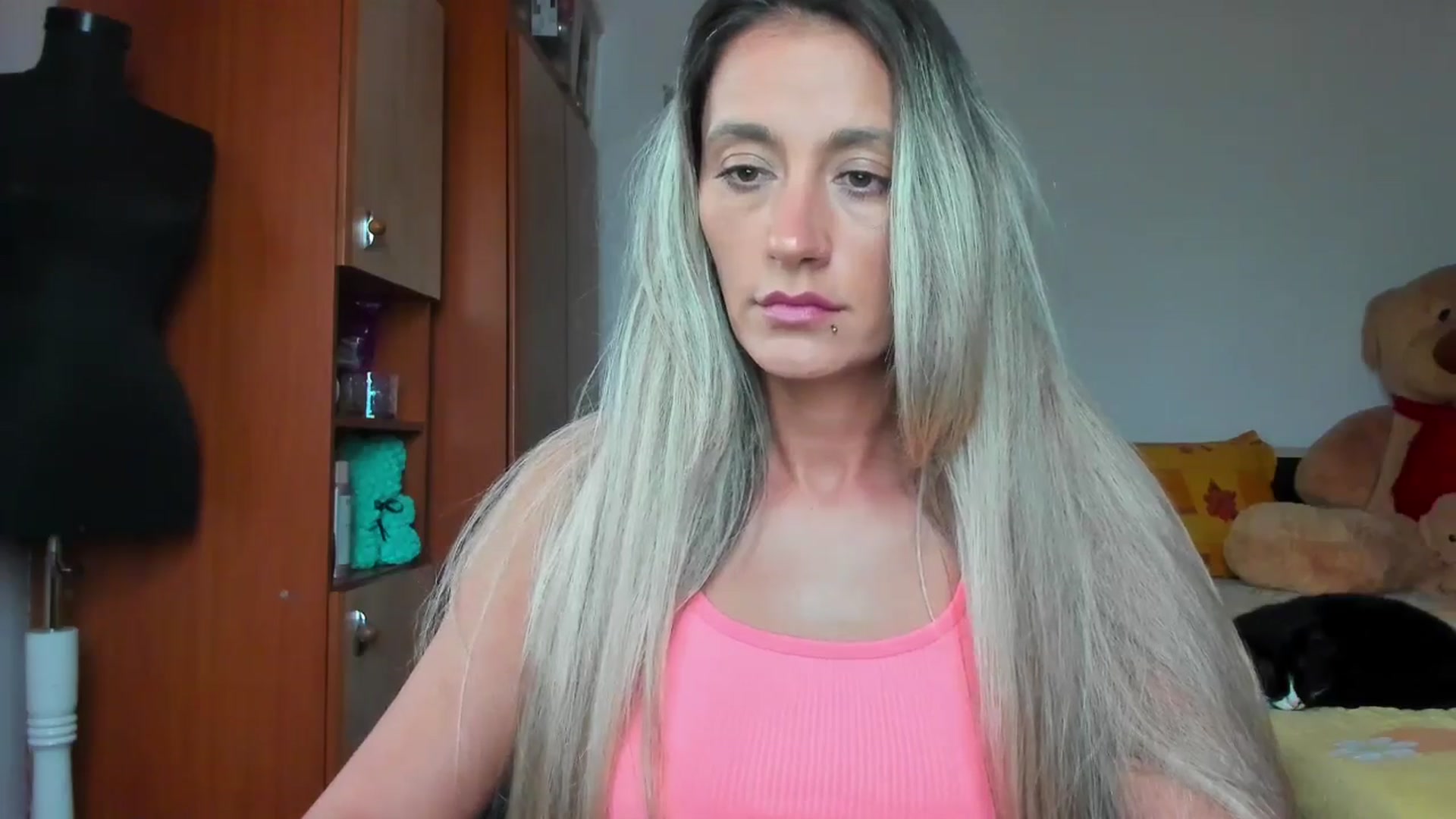 Gallery image thumbnail from Barbie_Girl_'s myfreecams stream on, 03/29/2025, 14:17 image 9 of 20