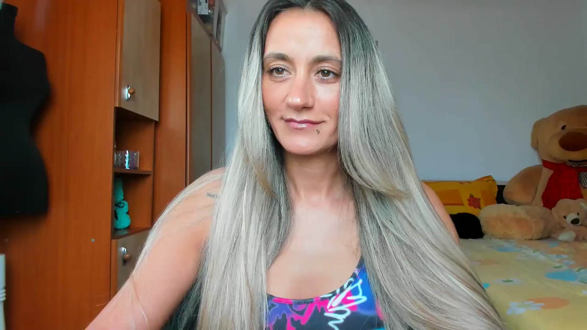 Gallery image thumbnail from Barbie_Girl_'s myfreecams stream on, 04/14/2025, 14:08 image 1 of 20