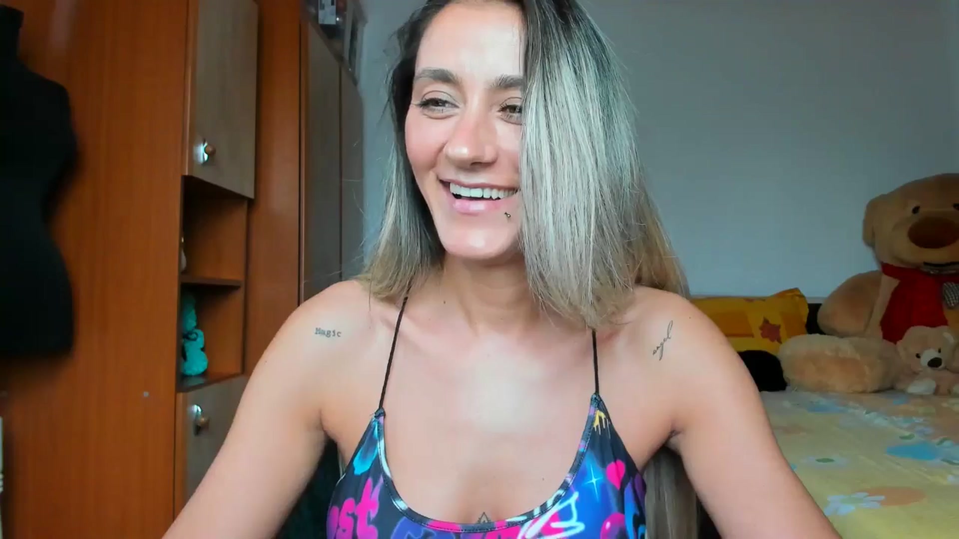 Gallery image thumbnail from Barbie_Girl_'s myfreecams stream on, 04/14/2025, 14:08 image 7 of 20