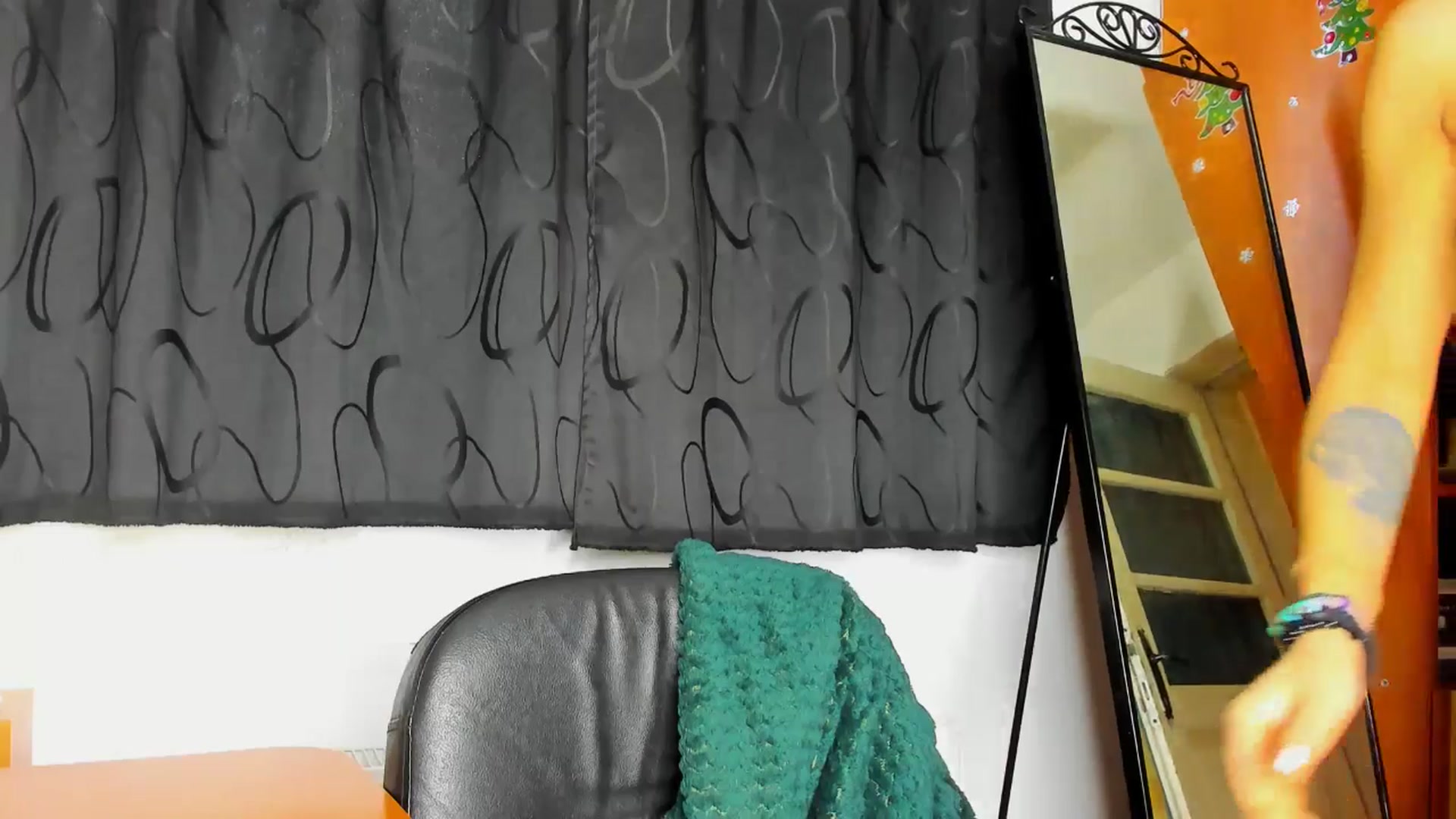 Gallery image thumbnail from Barbie_Girl_'s myfreecams stream on, 12/26/2025, 16:13 image 4 of 20