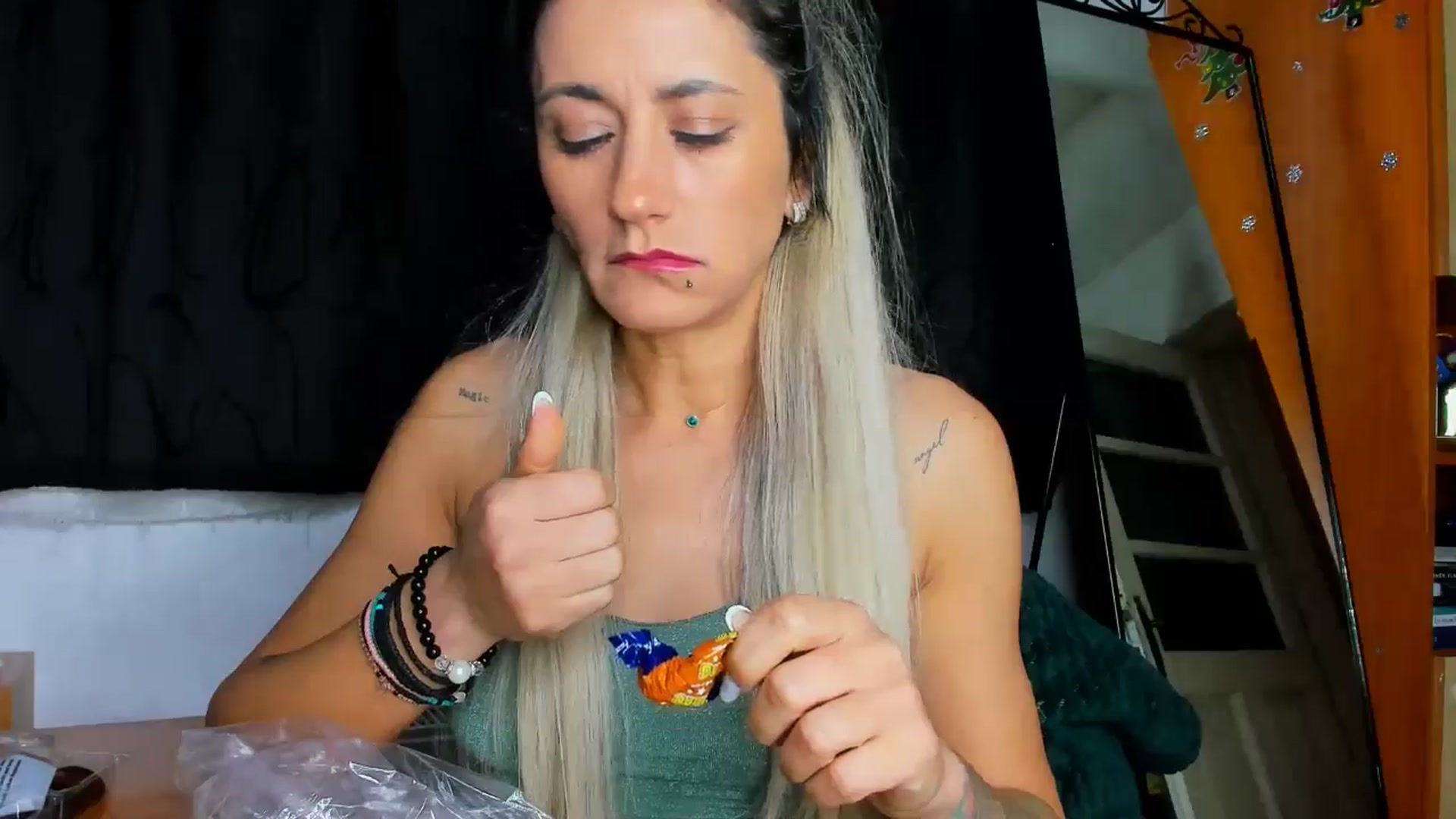 Gallery image thumbnail from Barbie_Girl_'s myfreecams stream on, 12/26/2025, 16:13 image 6 of 20