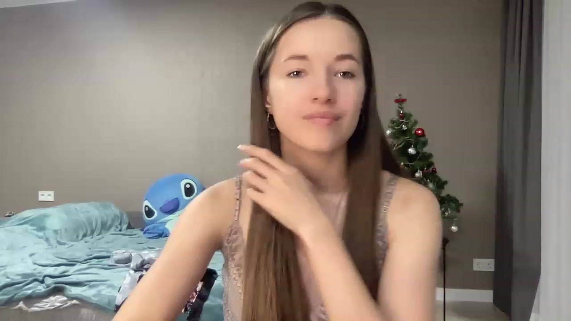 Gallery image thumbnail from Barbie_Sonya's myfreecams stream on, 01/07/2023, 14:56 image 10 of 20