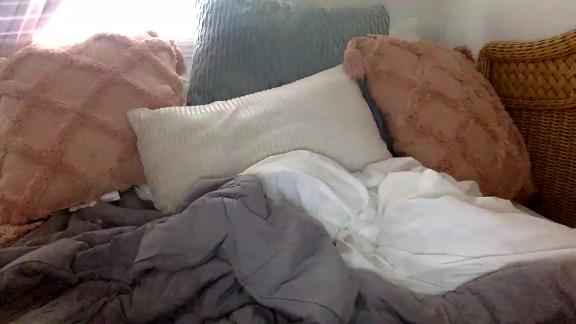 Gallery image thumbnail from Barbiedoll_22's myfreecams stream on, 05/13/2023, 19:44 image 18 of 20