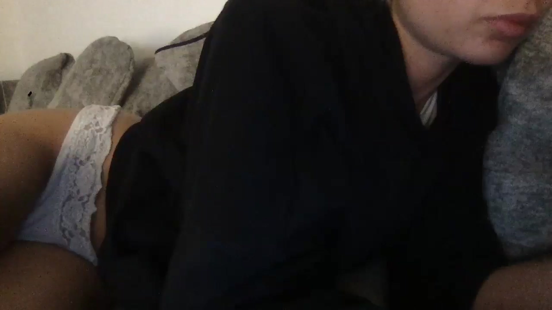 Gallery image thumbnail from Barbxie's myfreecams stream on, 04/07/2026, 22:47 image 9 of 20