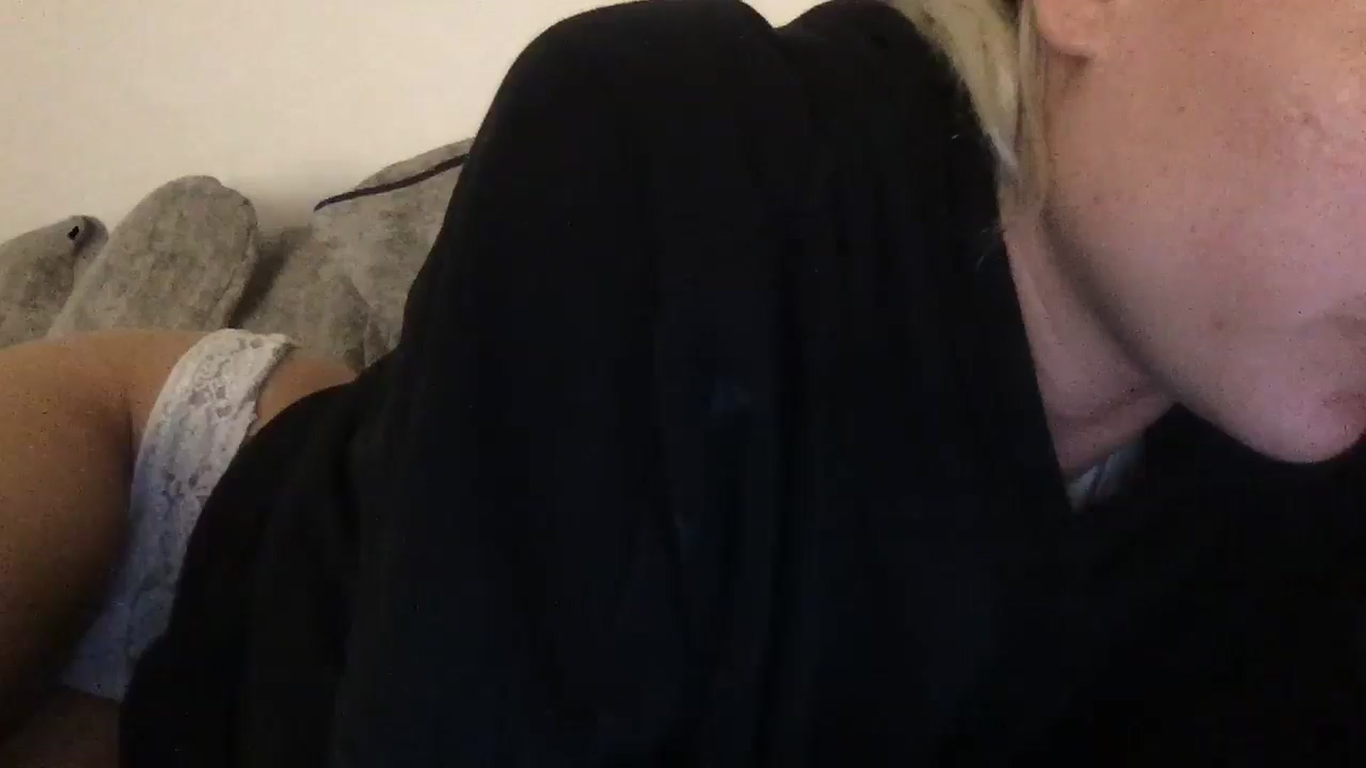 Gallery image thumbnail from Barbxie's myfreecams stream on, 04/07/2026, 22:47 image 14 of 20