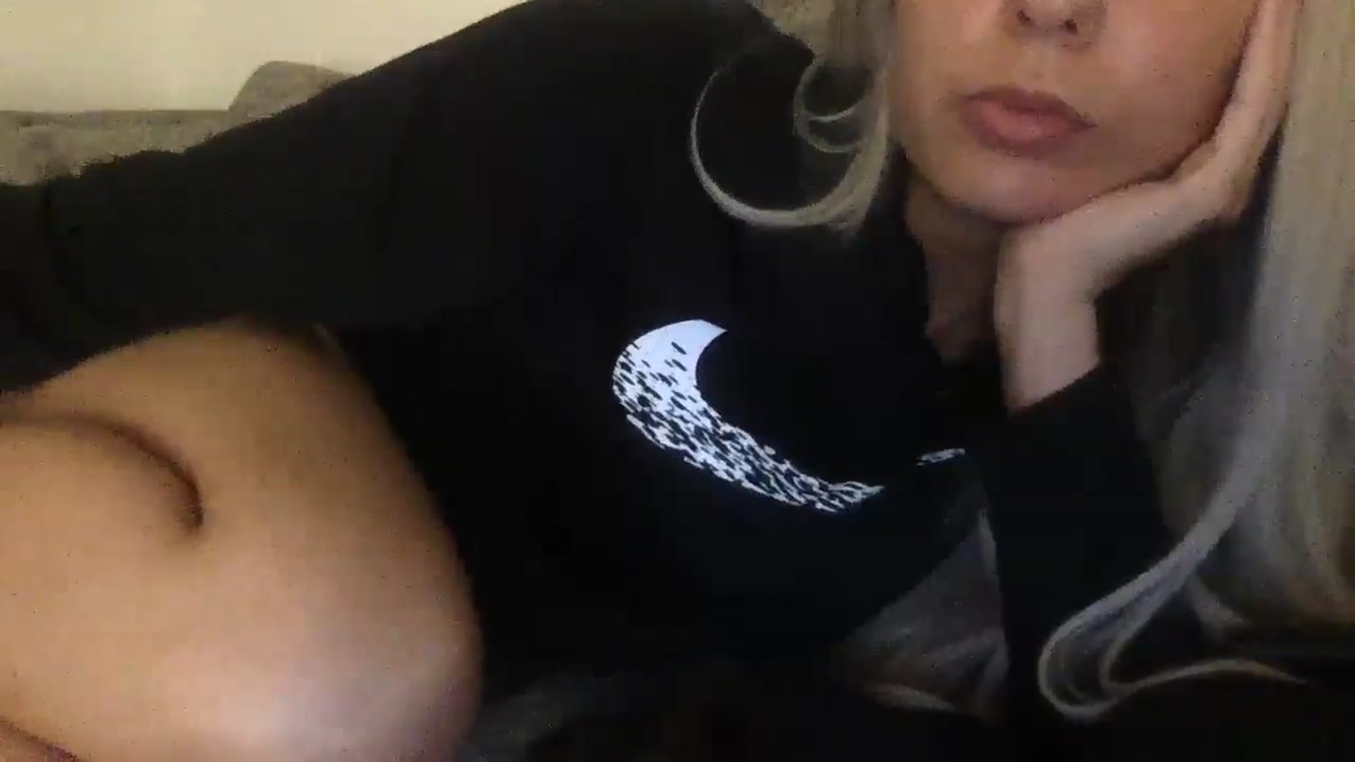 Gallery image thumbnail from Barbxie's myfreecams stream on, 04/16/2026, 22:43 image 20 of 20