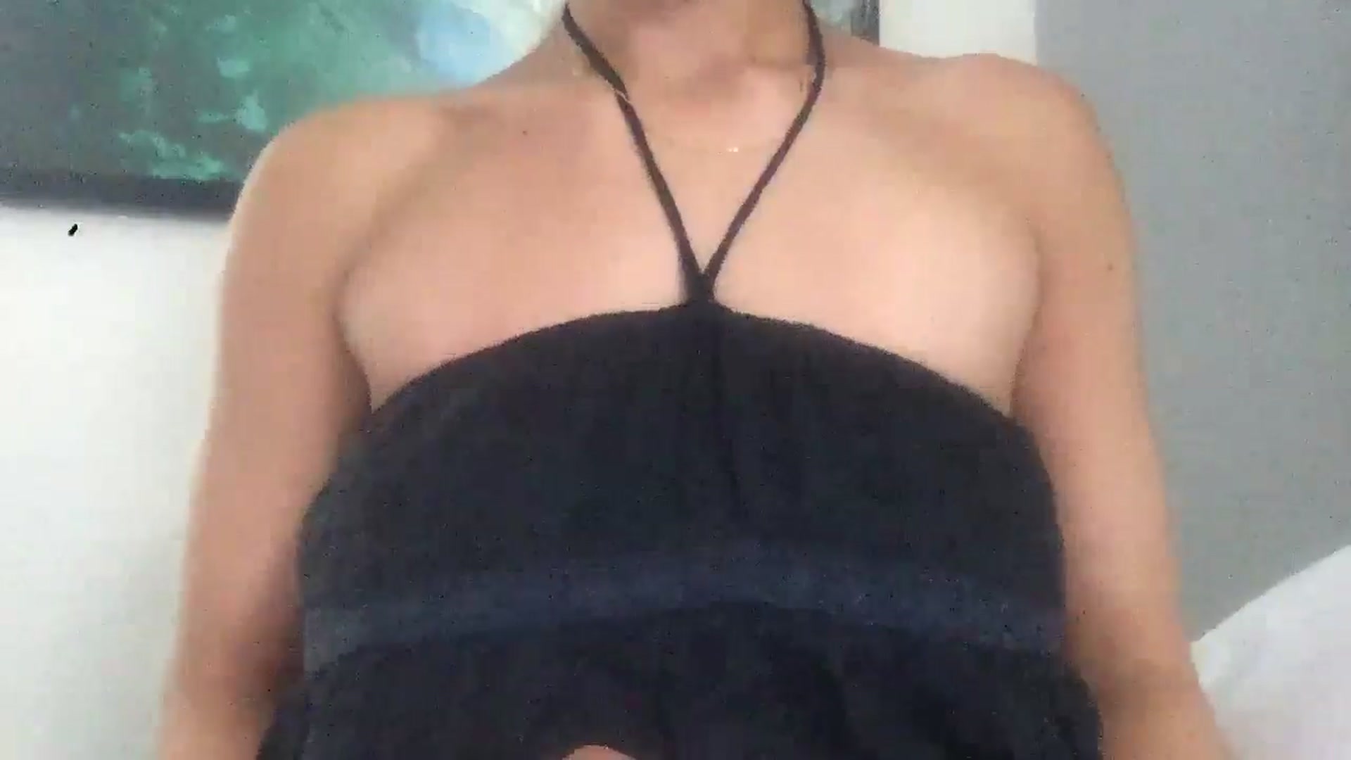 Gallery image thumbnail from Barbxie's myfreecams stream on, 04/30/2026, 03:52 image 11 of 20