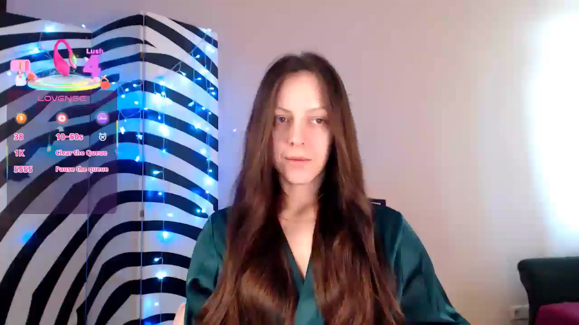 Gallery image thumbnail from BareflySi's myfreecams stream on, 10/18/2025, 10:46 image 1 of 20