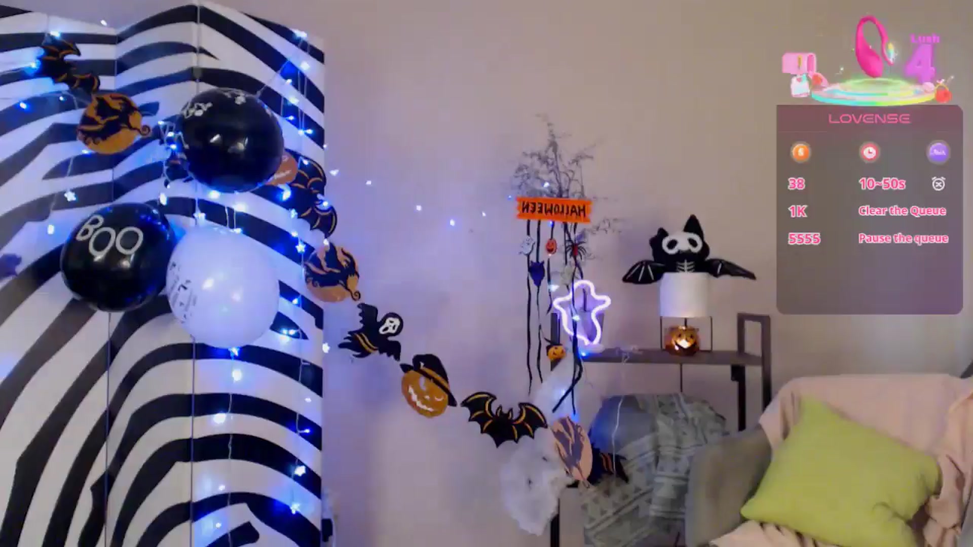 Gallery image thumbnail from BareflySi's myfreecams stream on, 10/27/2025, 12:33 image 14 of 20