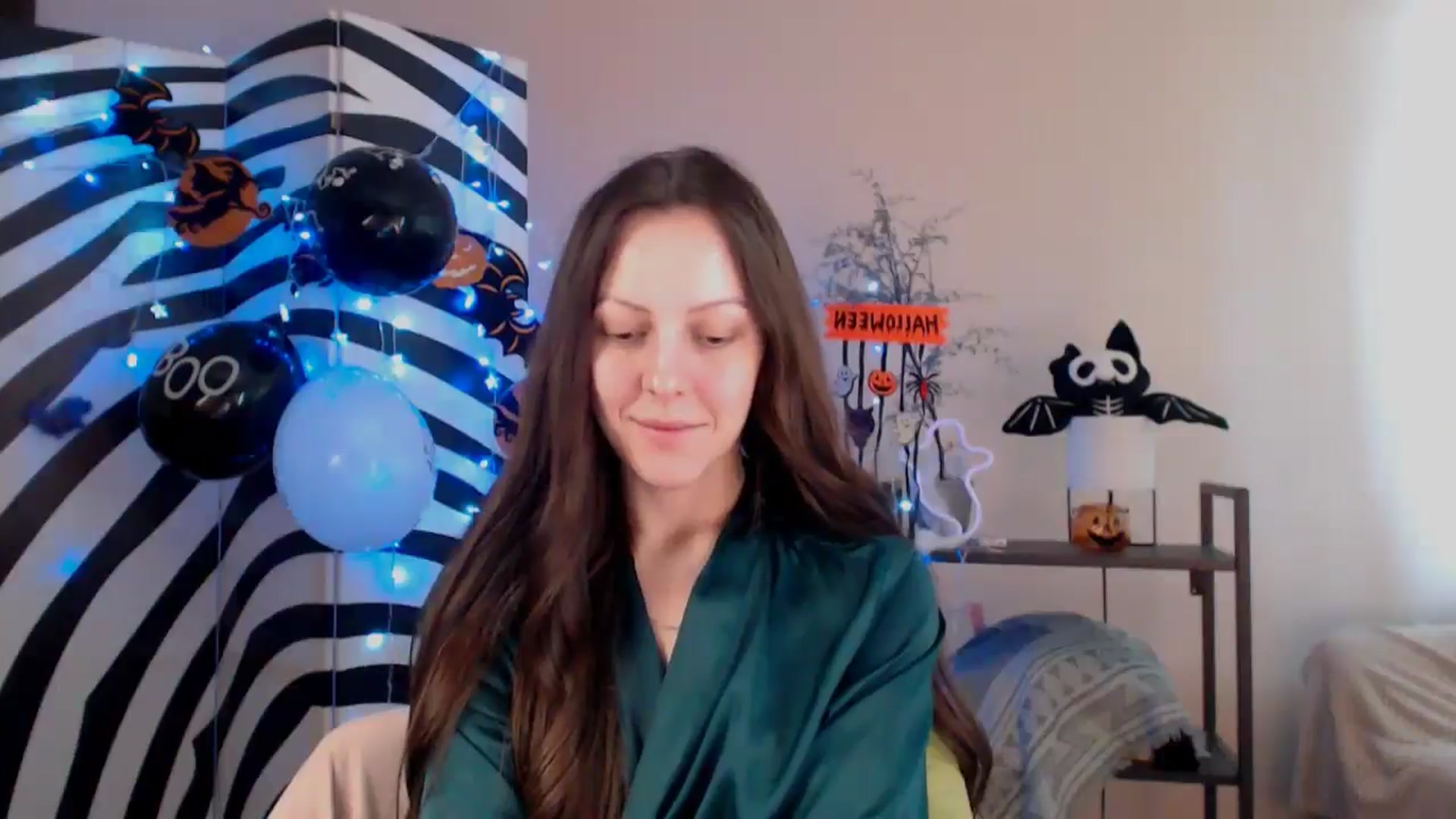 Gallery image thumbnail from BareflySi's myfreecams stream on, 10/30/2025, 10:58 image 19 of 20