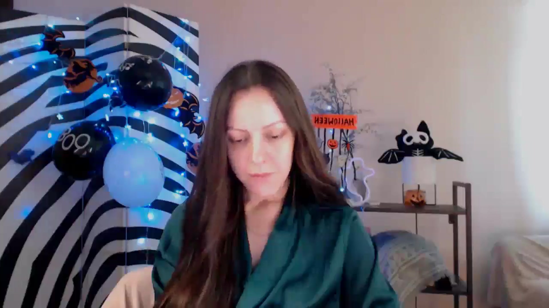 Gallery image thumbnail from BareflySi's myfreecams stream on, 10/30/2025, 10:58 image 18 of 20