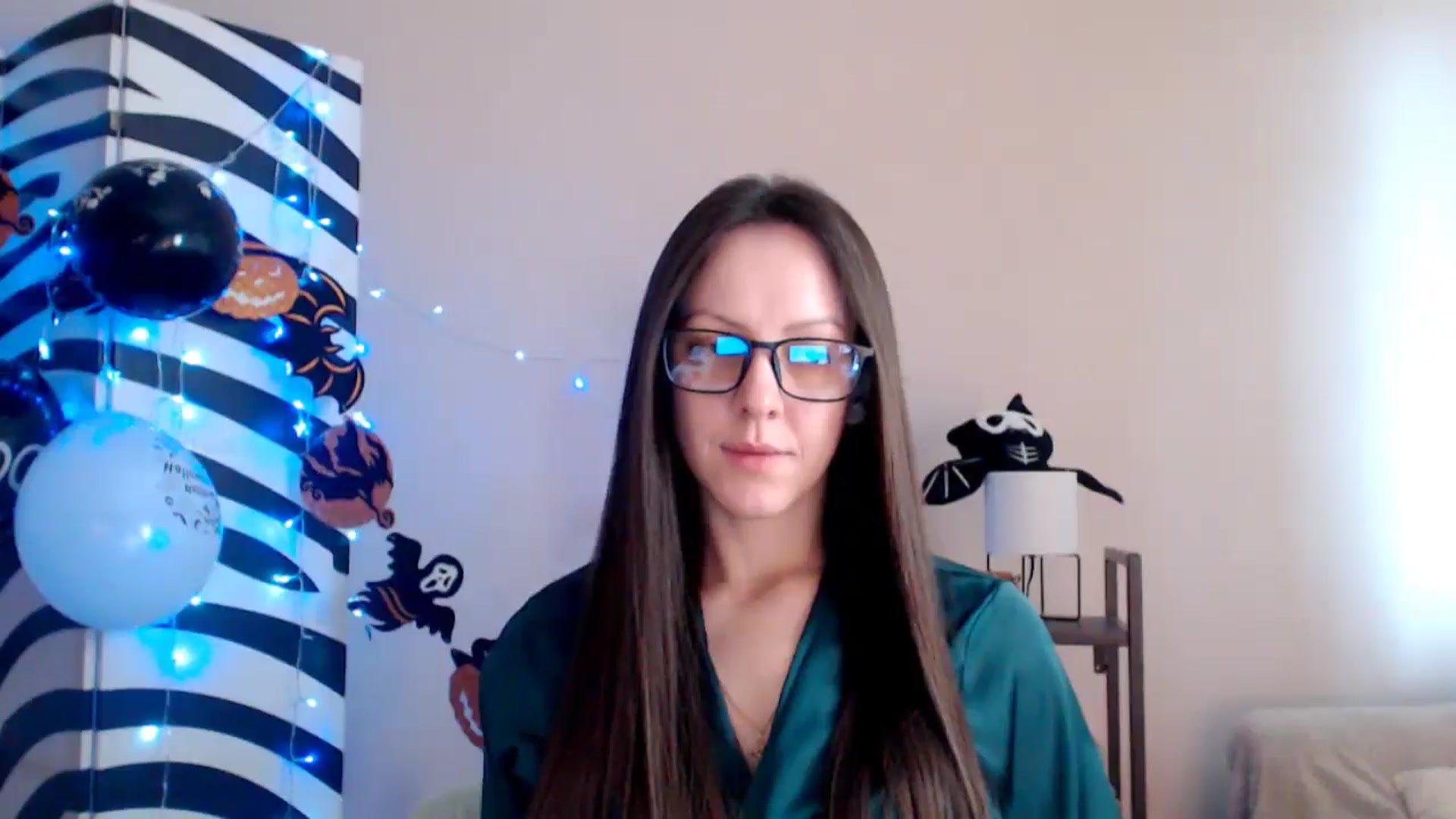 Gallery image thumbnail from BareflySi's myfreecams stream on, 11/05/2025, 10:10 image 18 of 20