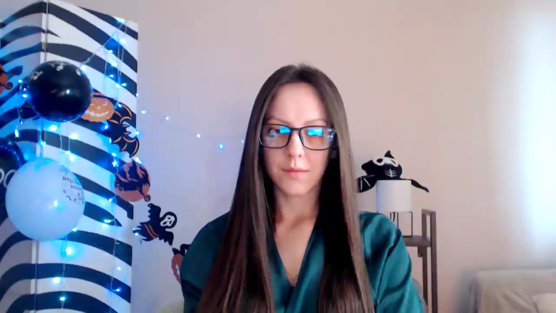 Gallery image thumbnail from BareflySi's myfreecams stream on, 11/05/2025, 10:10 image 20 of 20