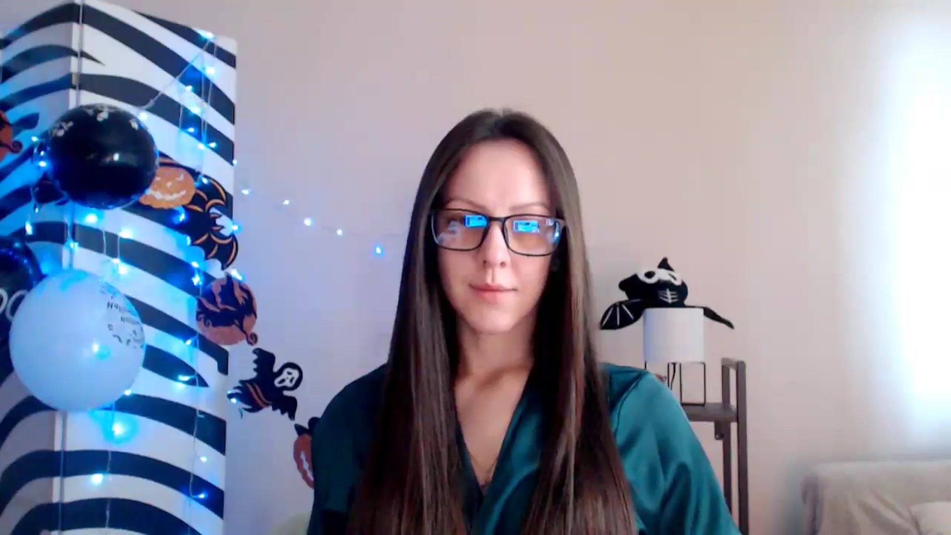 Gallery image thumbnail from BareflySi's myfreecams stream on, 11/05/2025, 10:10 image 16 of 20