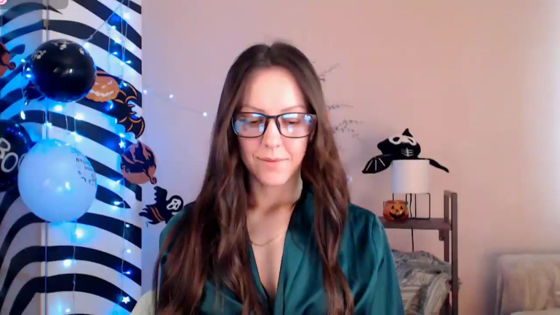 Gallery image thumbnail from BareflySi's myfreecams stream on, 11/06/2025, 11:08 image 11 of 20