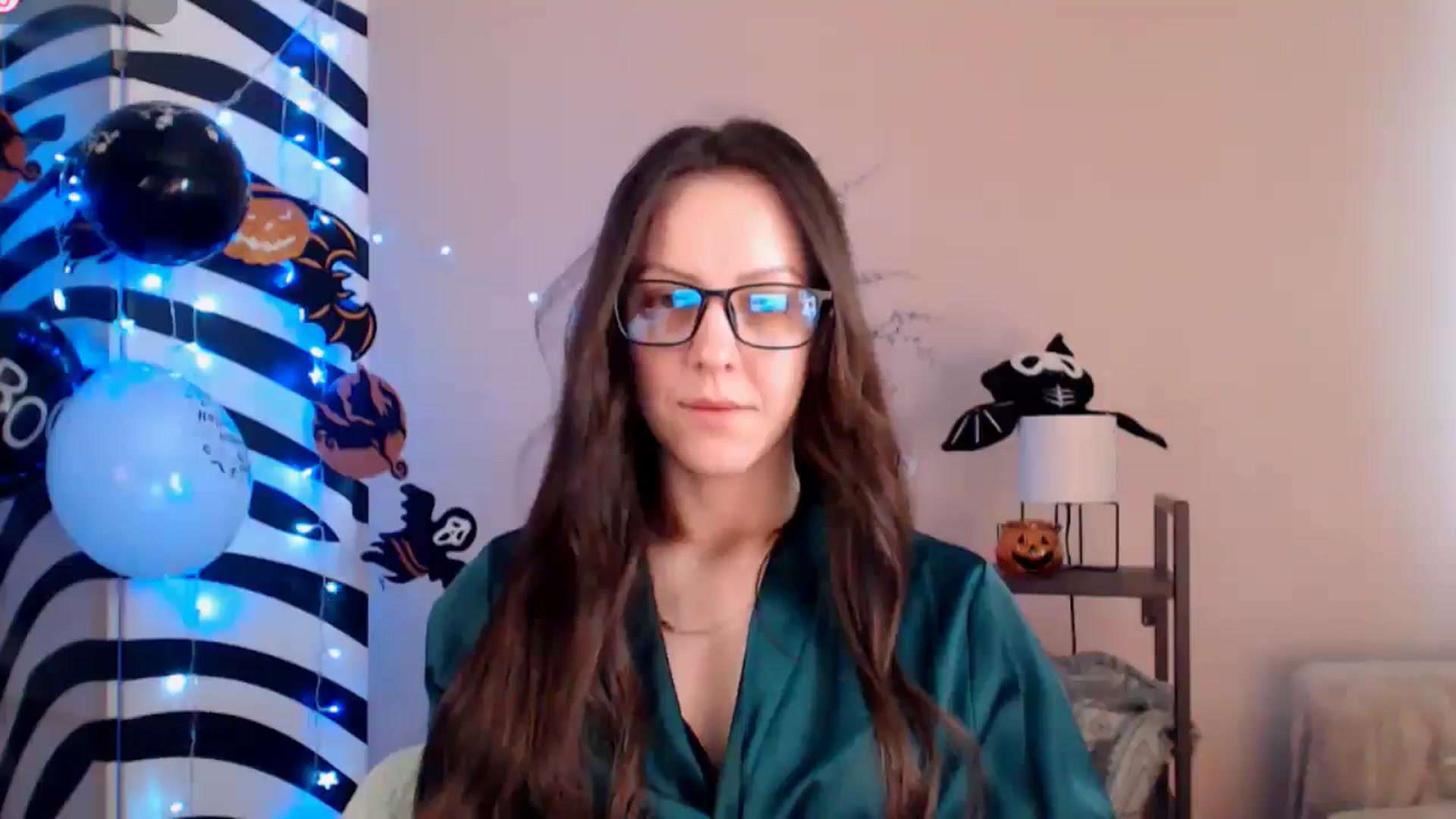 Gallery image thumbnail from BareflySi's myfreecams stream on, 11/06/2025, 11:08 image 17 of 20