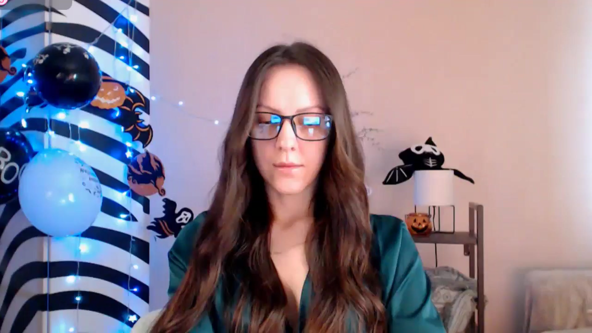 Gallery image thumbnail from BareflySi's myfreecams stream on, 11/06/2025, 11:35 image 20 of 20