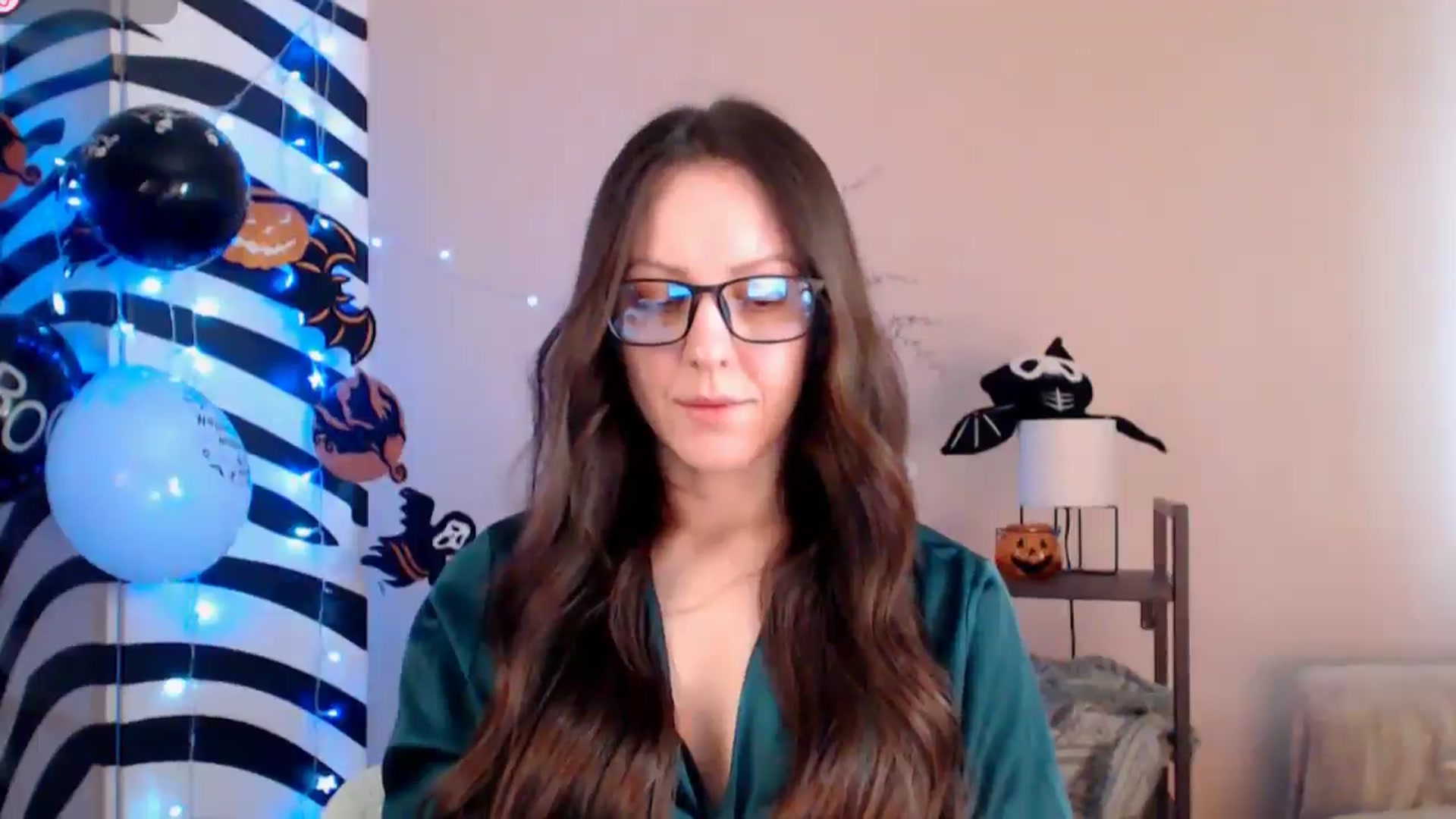 Gallery image thumbnail from BareflySi's myfreecams stream on, 11/06/2025, 11:35 image 10 of 20