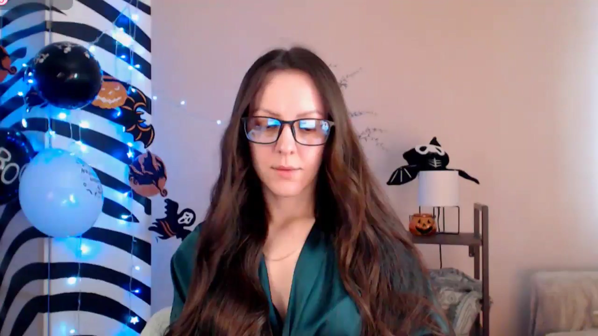 Gallery image thumbnail from BareflySi's myfreecams stream on, 11/06/2025, 11:35 image 5 of 20