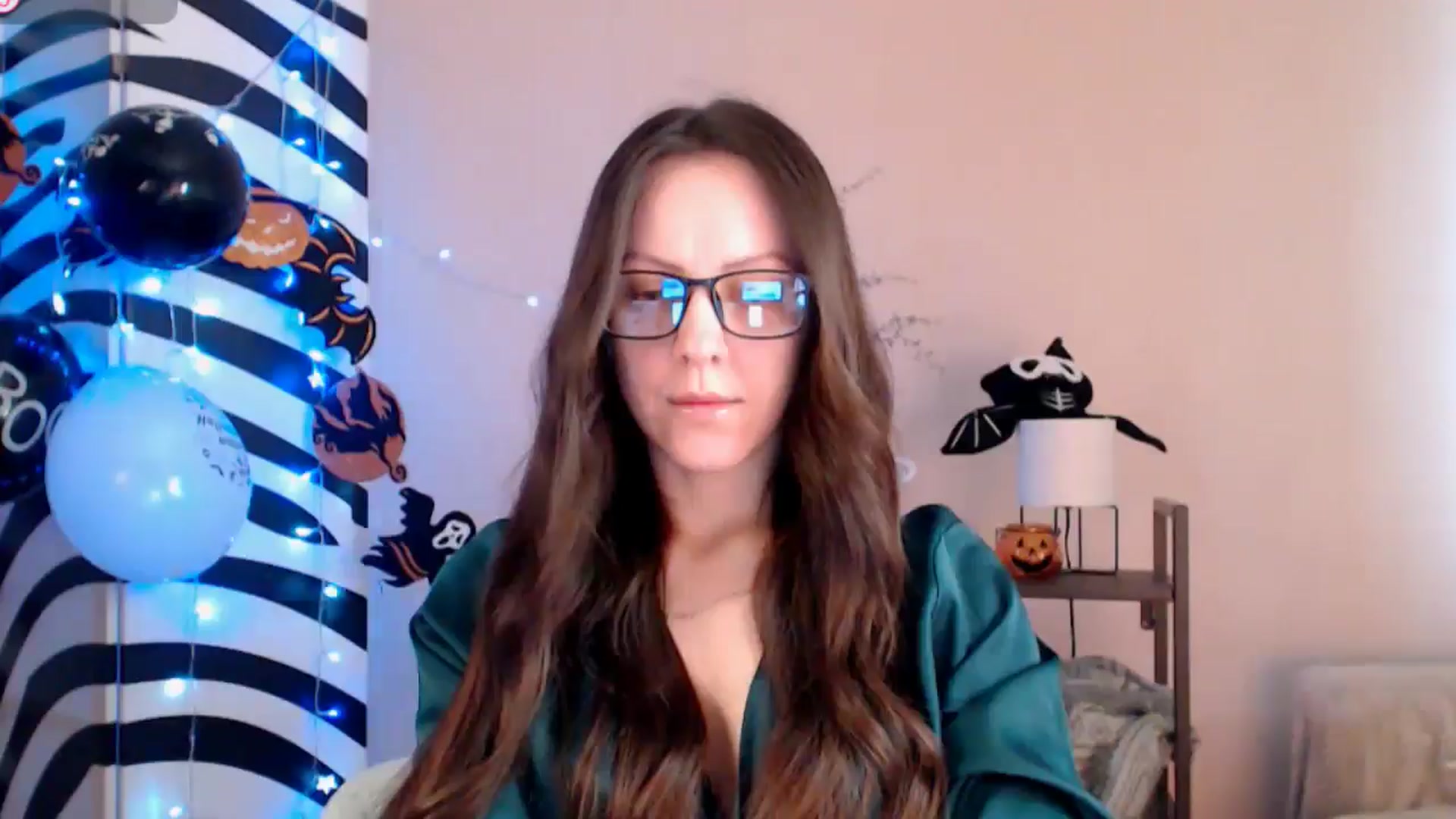 Gallery image thumbnail from BareflySi's myfreecams stream on, 11/06/2025, 11:35 image 19 of 20