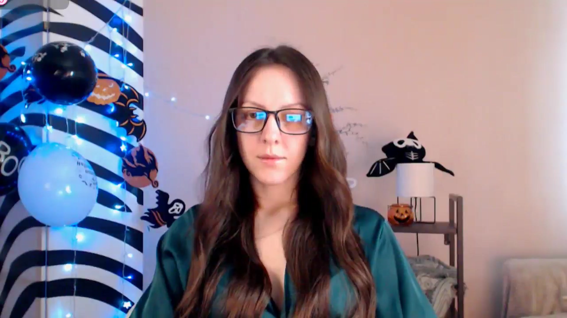 Gallery image thumbnail from BareflySi's myfreecams stream on, 11/06/2025, 11:35 image 13 of 20