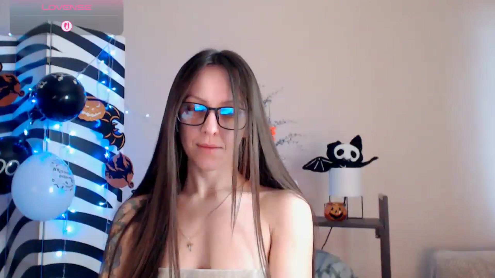 Gallery image thumbnail from BareflySi's myfreecams stream on, 11/07/2025, 10:37 image 20 of 20