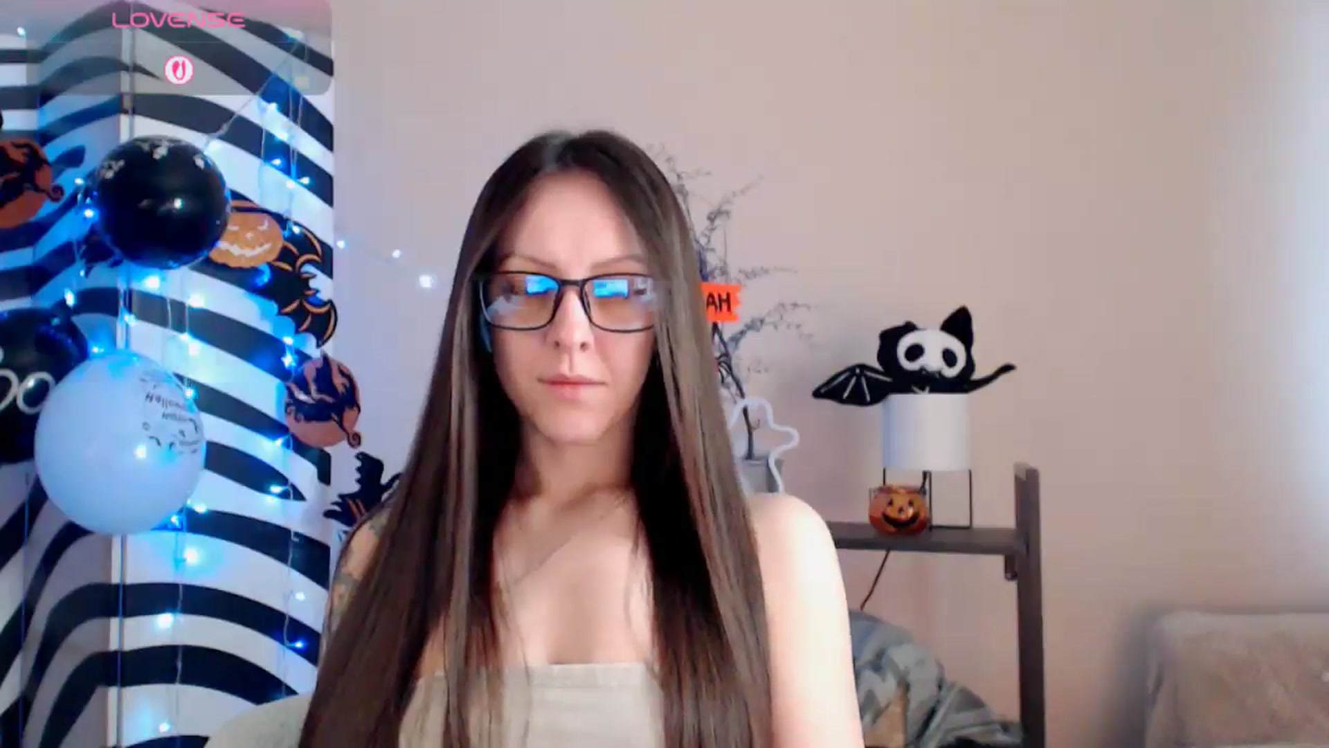 Gallery image thumbnail from BareflySi's myfreecams stream on, 11/07/2025, 10:37 image 12 of 20