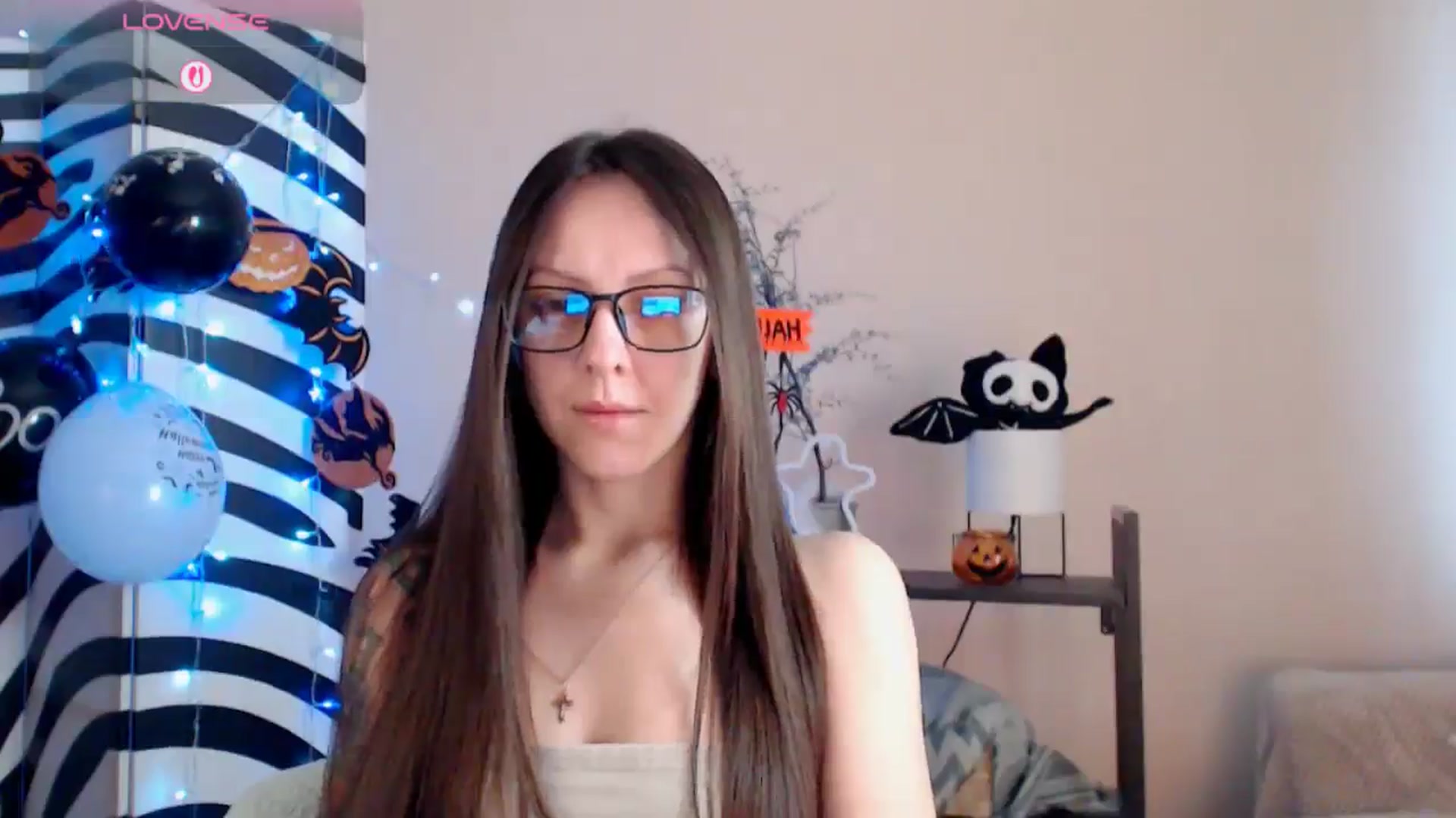 Gallery image thumbnail from BareflySi's myfreecams stream on, 11/07/2025, 10:37 image 6 of 20