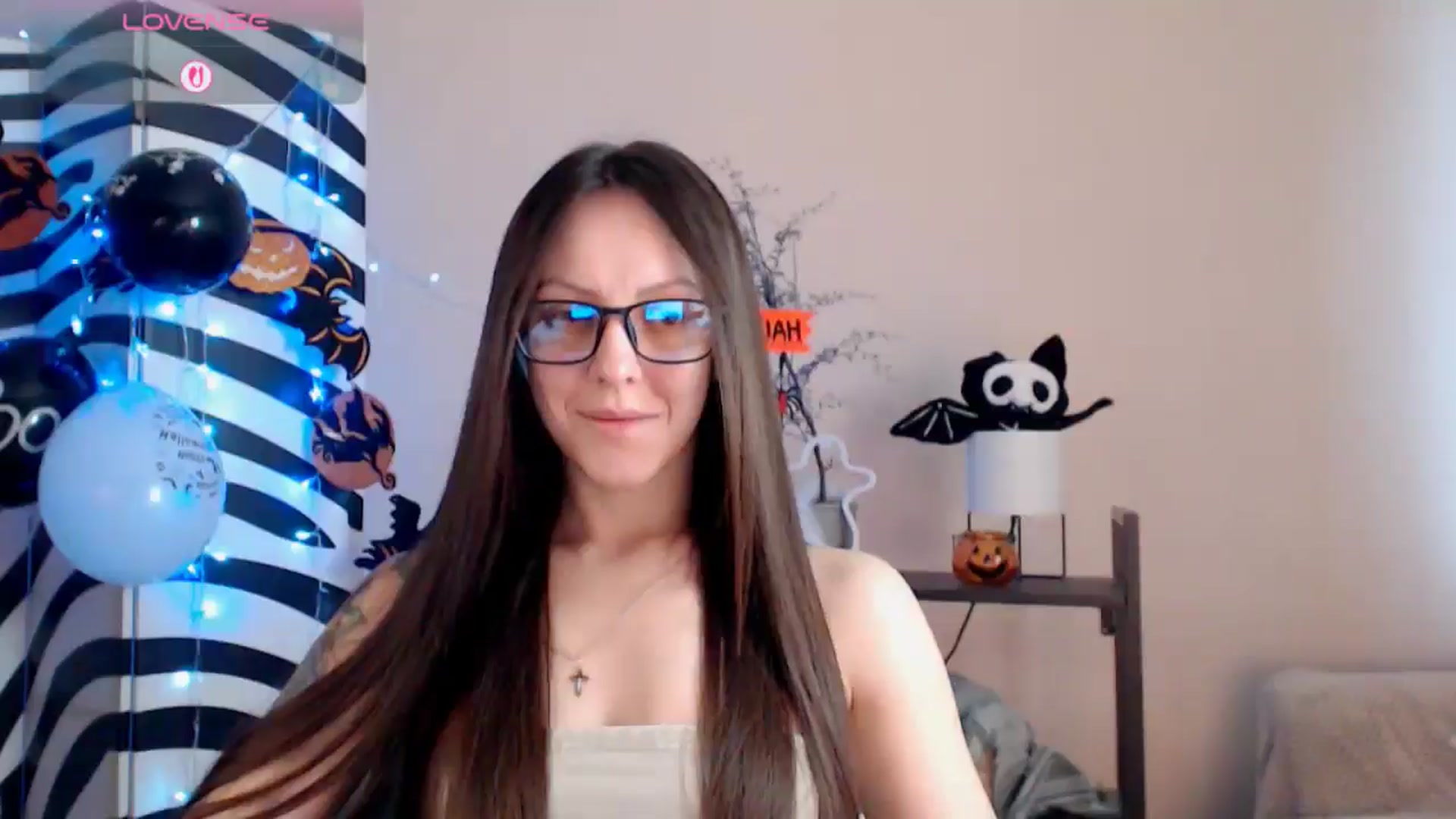 Gallery image thumbnail from BareflySi's myfreecams stream on, 11/07/2025, 10:37 image 10 of 20