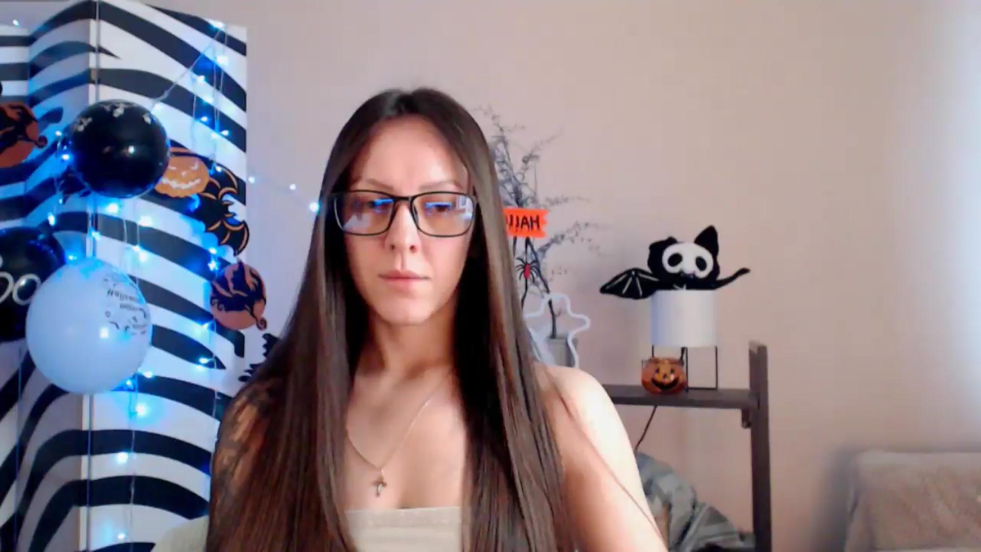 Gallery image thumbnail from BareflySi's myfreecams stream on, 11/07/2025, 10:37 image 5 of 20