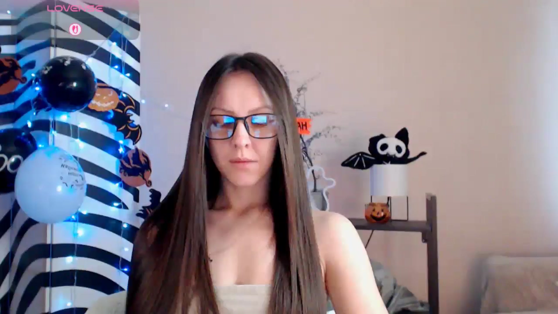 Gallery image thumbnail from BareflySi's myfreecams stream on, 11/07/2025, 10:37 image 14 of 20