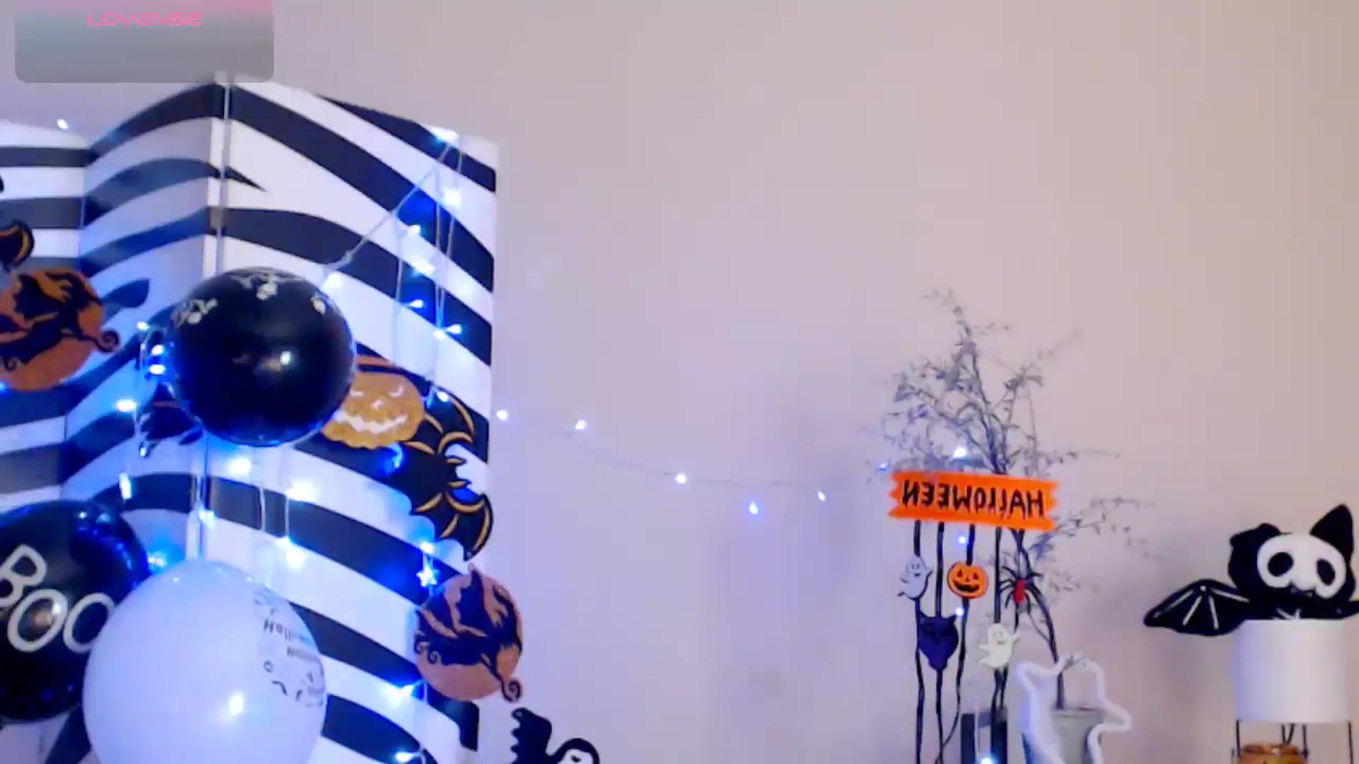 Gallery image thumbnail from BareflySi's myfreecams stream on, 11/09/2025, 16:38 image 13 of 20