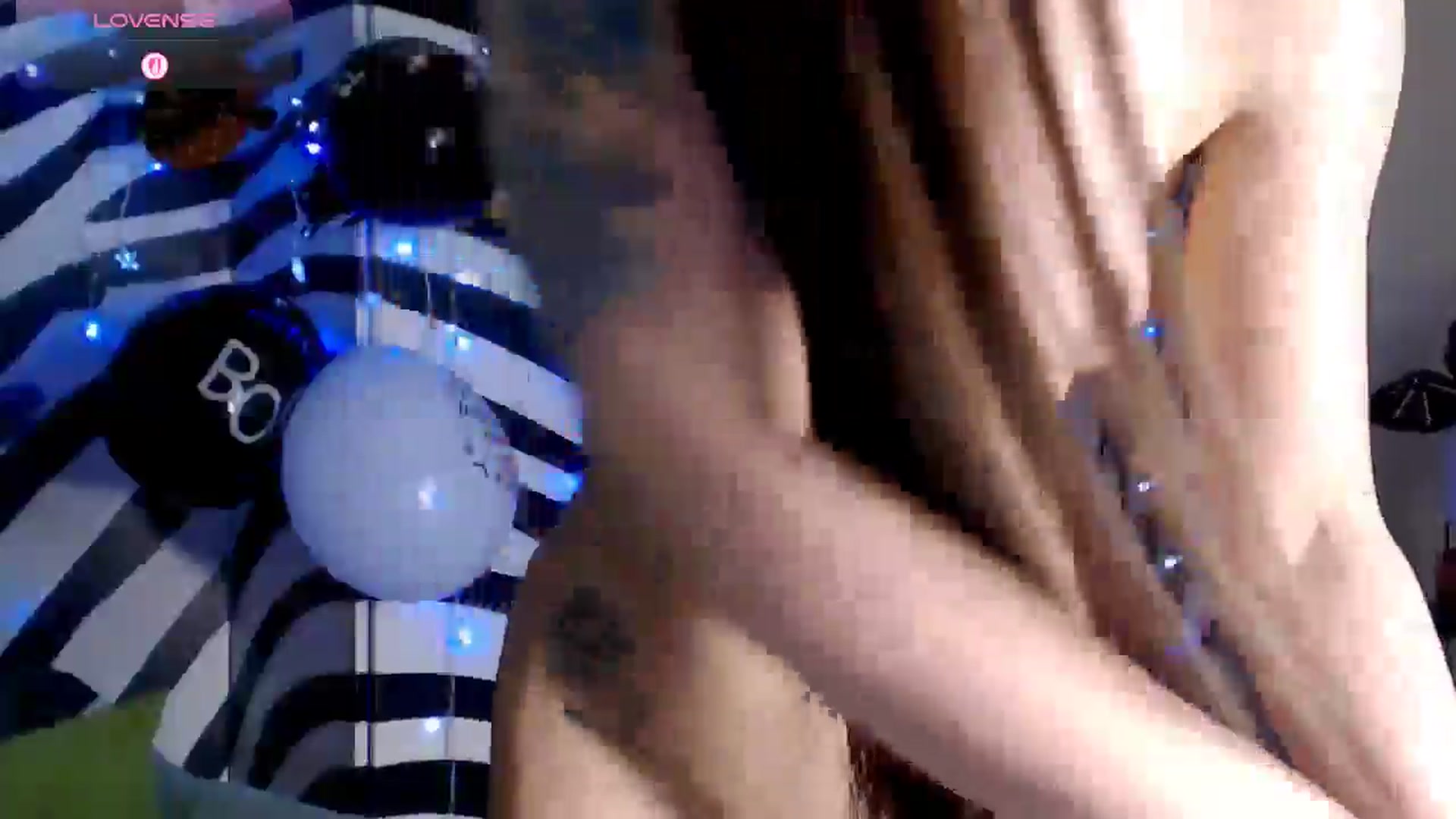 Gallery image thumbnail from BareflySi's myfreecams stream on, 11/09/2025, 16:38 image 10 of 20
