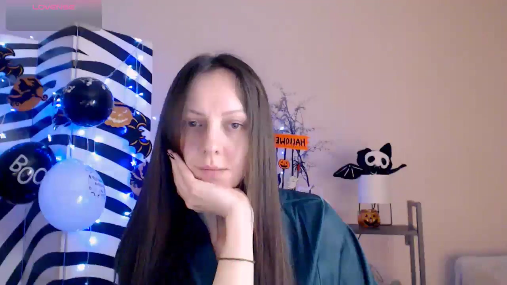 Gallery image thumbnail from BareflySi's myfreecams stream on, 11/09/2025, 17:32 image 17 of 20