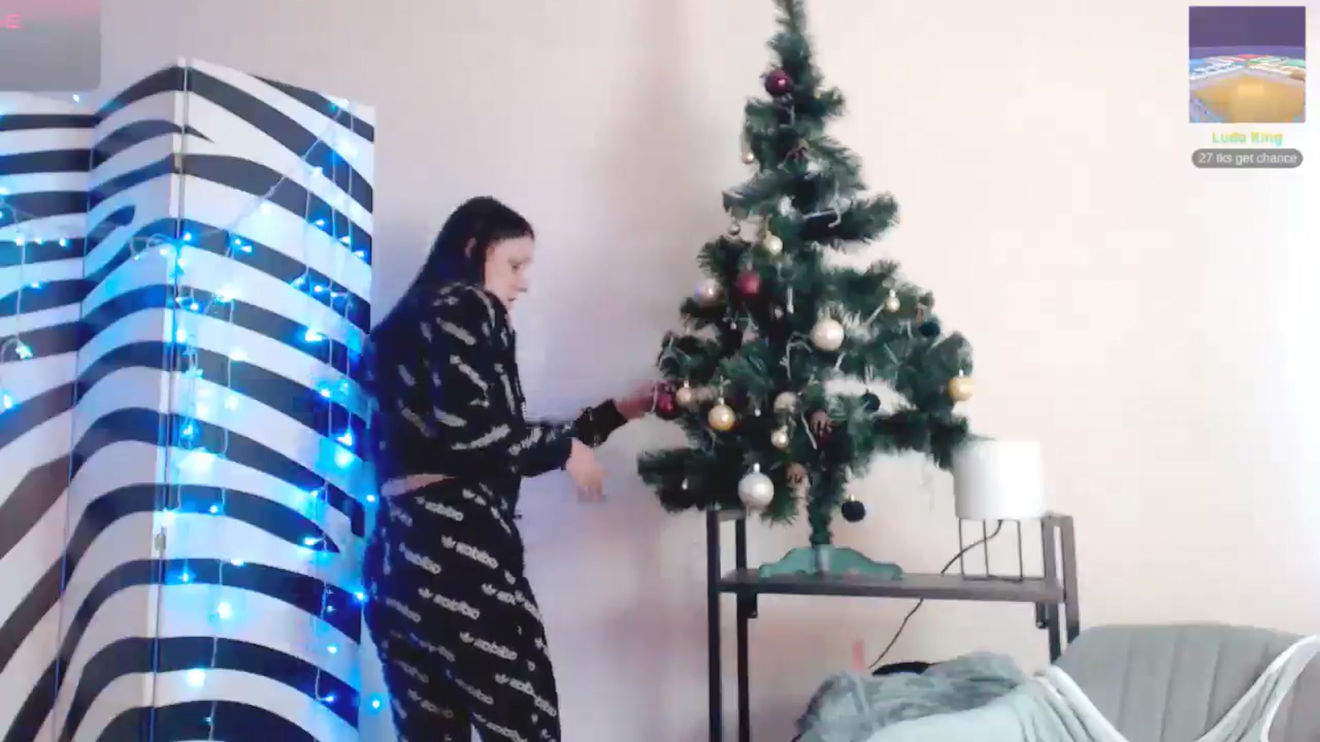 Gallery image thumbnail from BareflySi's myfreecams stream on, 11/11/2025, 13:12 image 2 of 20