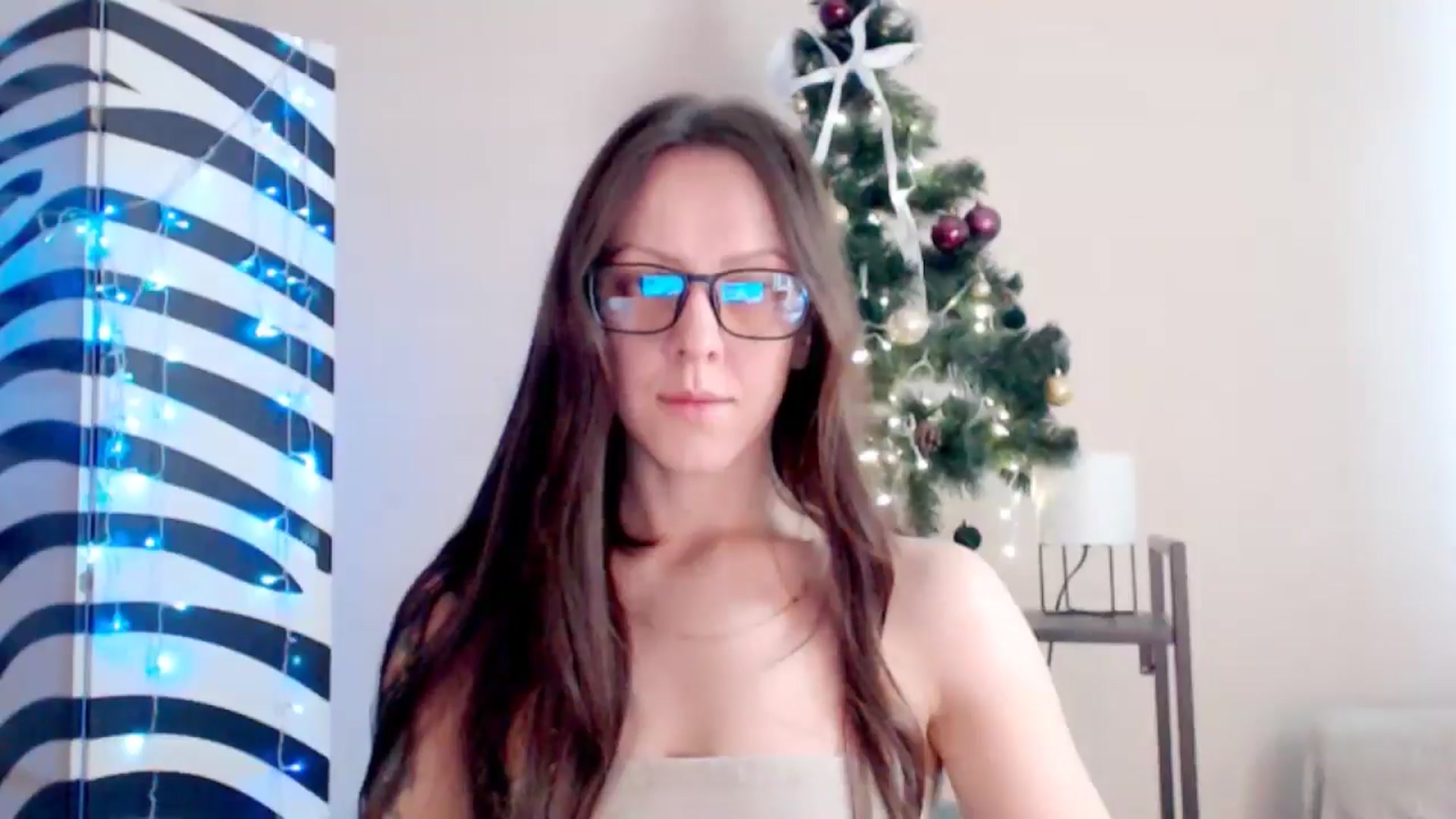Gallery image thumbnail from BareflySi's myfreecams stream on, 11/14/2025, 11:29 image 7 of 20