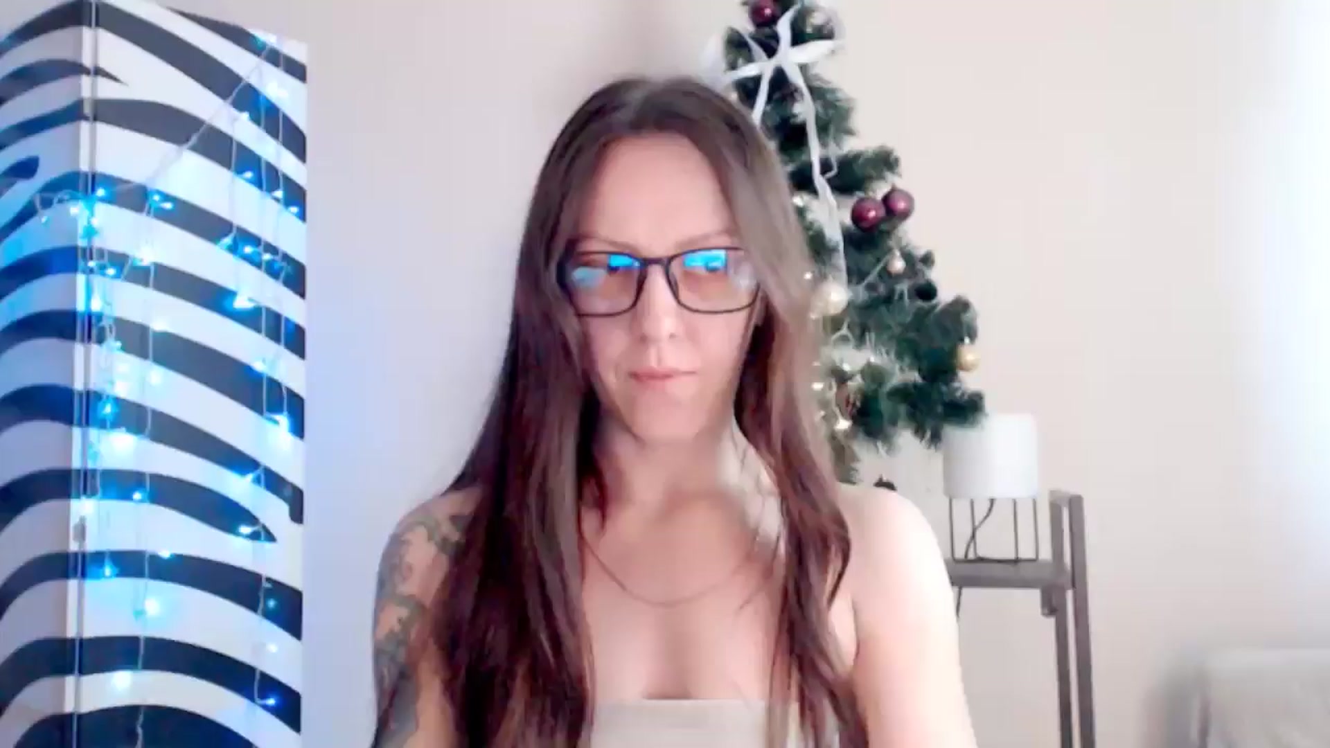 Gallery image thumbnail from BareflySi's myfreecams stream on, 11/14/2025, 11:29 image 5 of 20