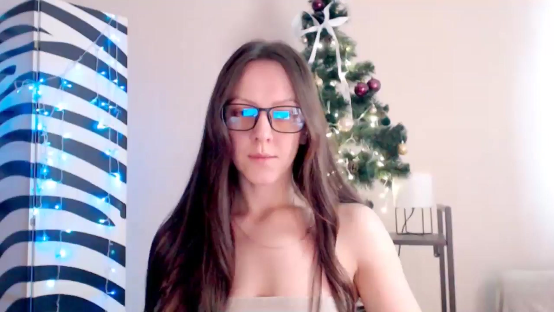 Gallery image thumbnail from BareflySi's myfreecams stream on, 11/14/2025, 11:29 image 15 of 20