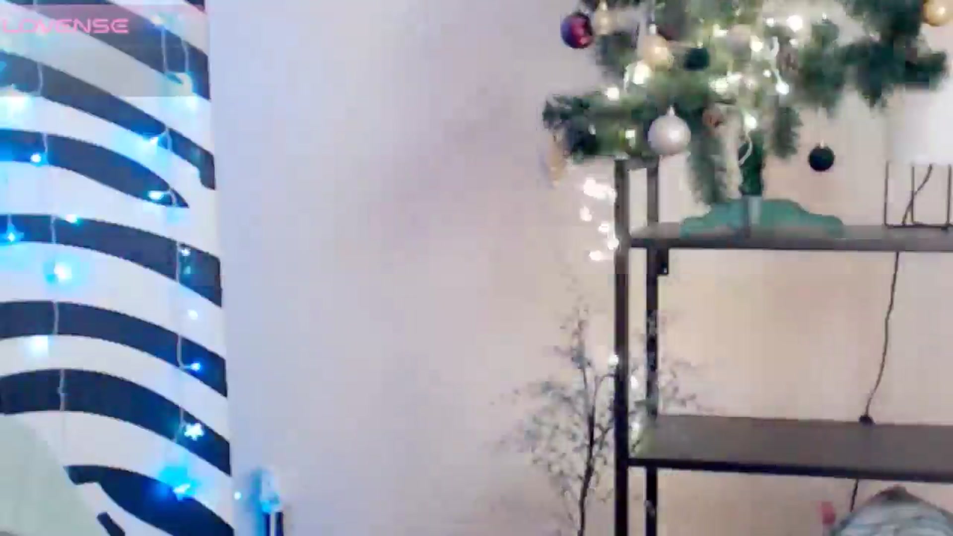 Gallery image thumbnail from BareflySi's myfreecams stream on, 11/14/2025, 15:11 image 19 of 20