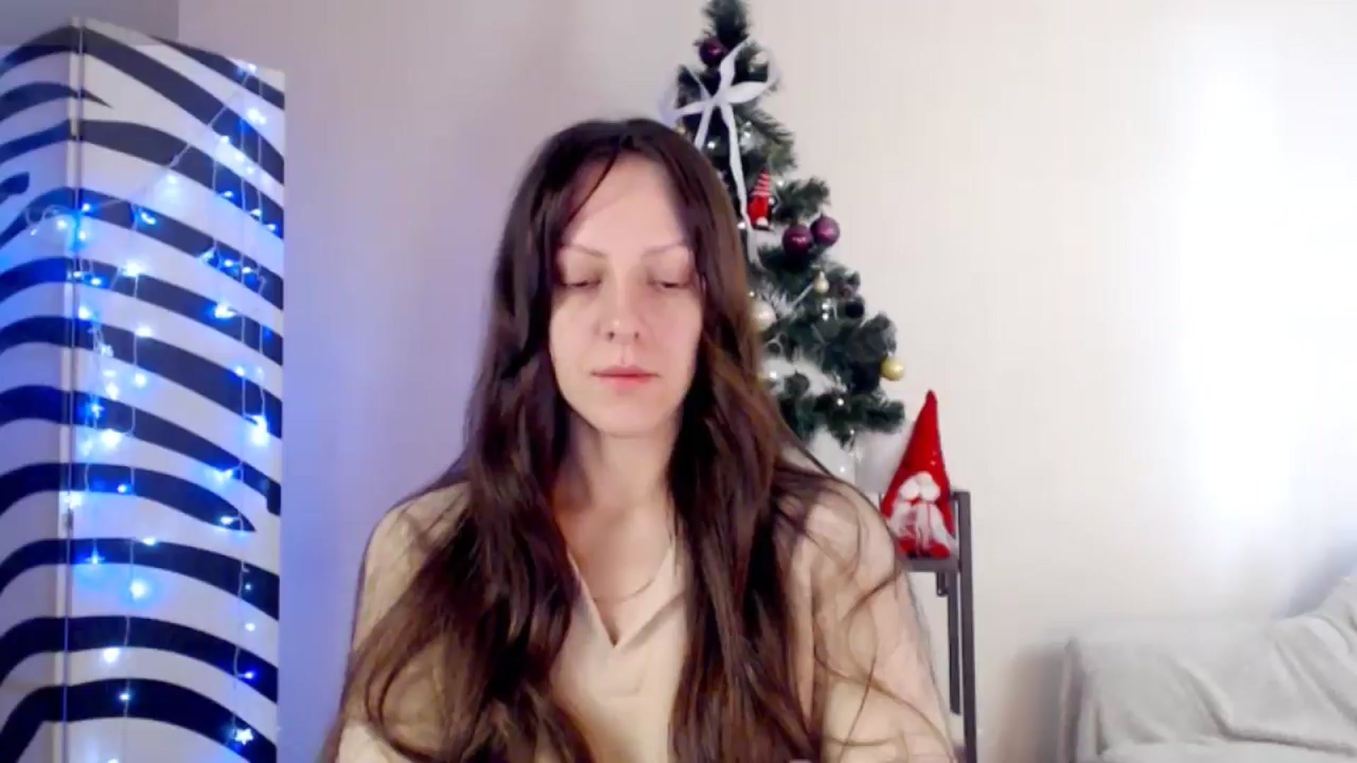 Gallery image thumbnail from BareflySi's myfreecams stream on, 11/16/2025, 11:15 image 1 of 20