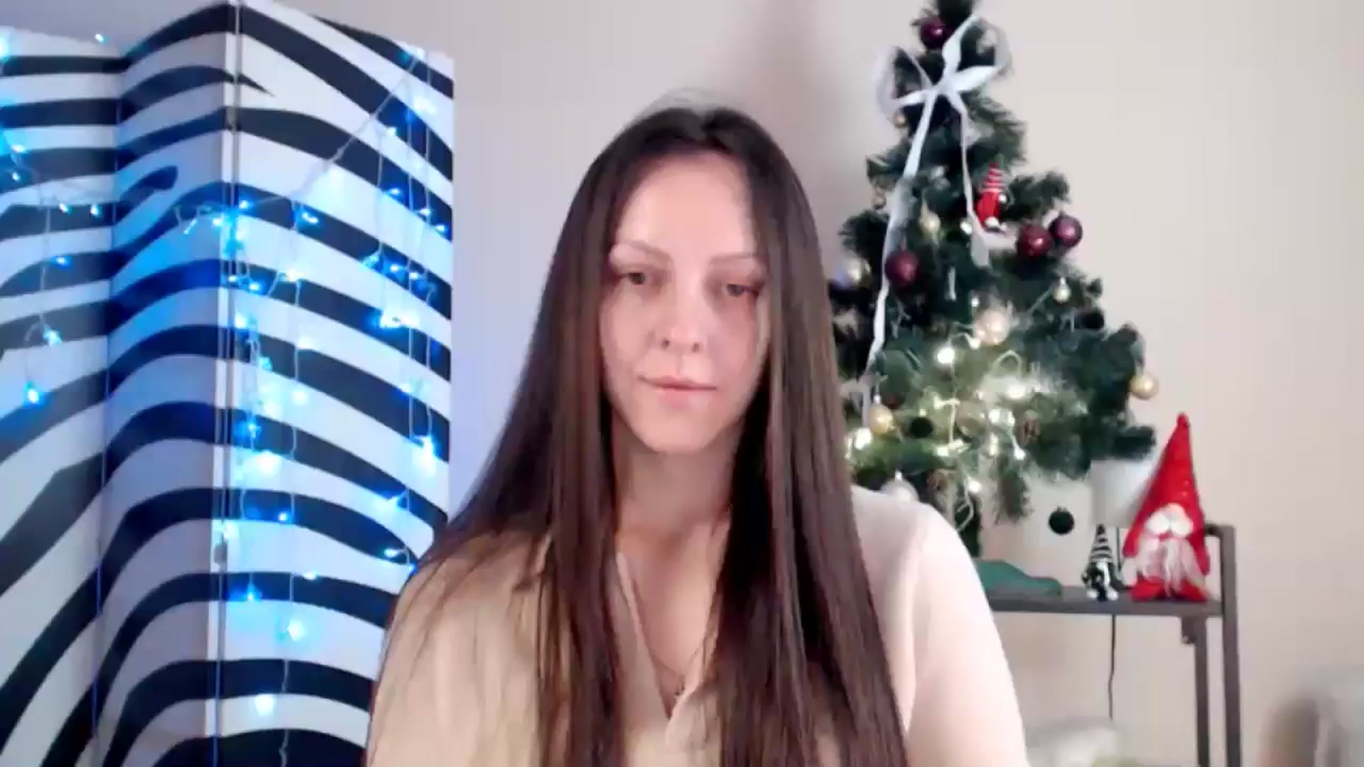 Gallery image thumbnail from BareflySi's myfreecams stream on, 11/17/2025, 15:30 image 1 of 20