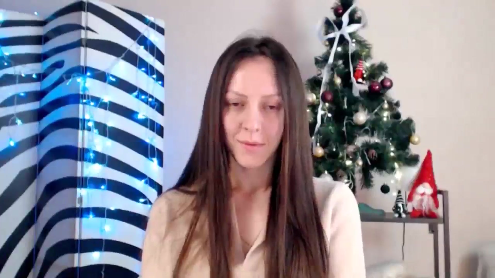 Gallery image thumbnail from BareflySi's myfreecams stream on, 11/17/2025, 15:30 image 7 of 20