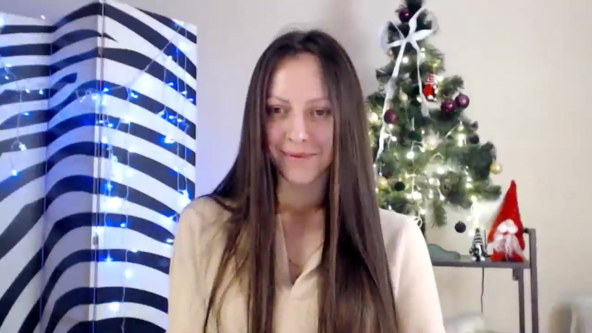 Gallery image thumbnail from BareflySi's myfreecams stream on, 11/17/2025, 15:30 image 9 of 20