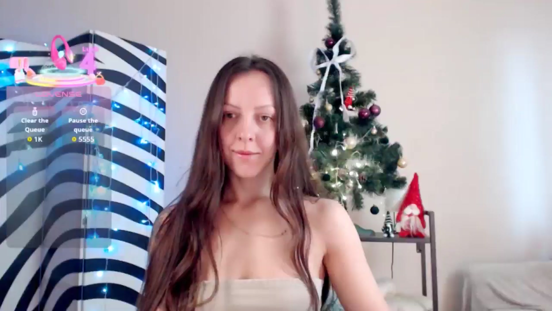 Gallery image thumbnail from BareflySi's myfreecams stream on, 11/18/2025, 10:56 image 8 of 20