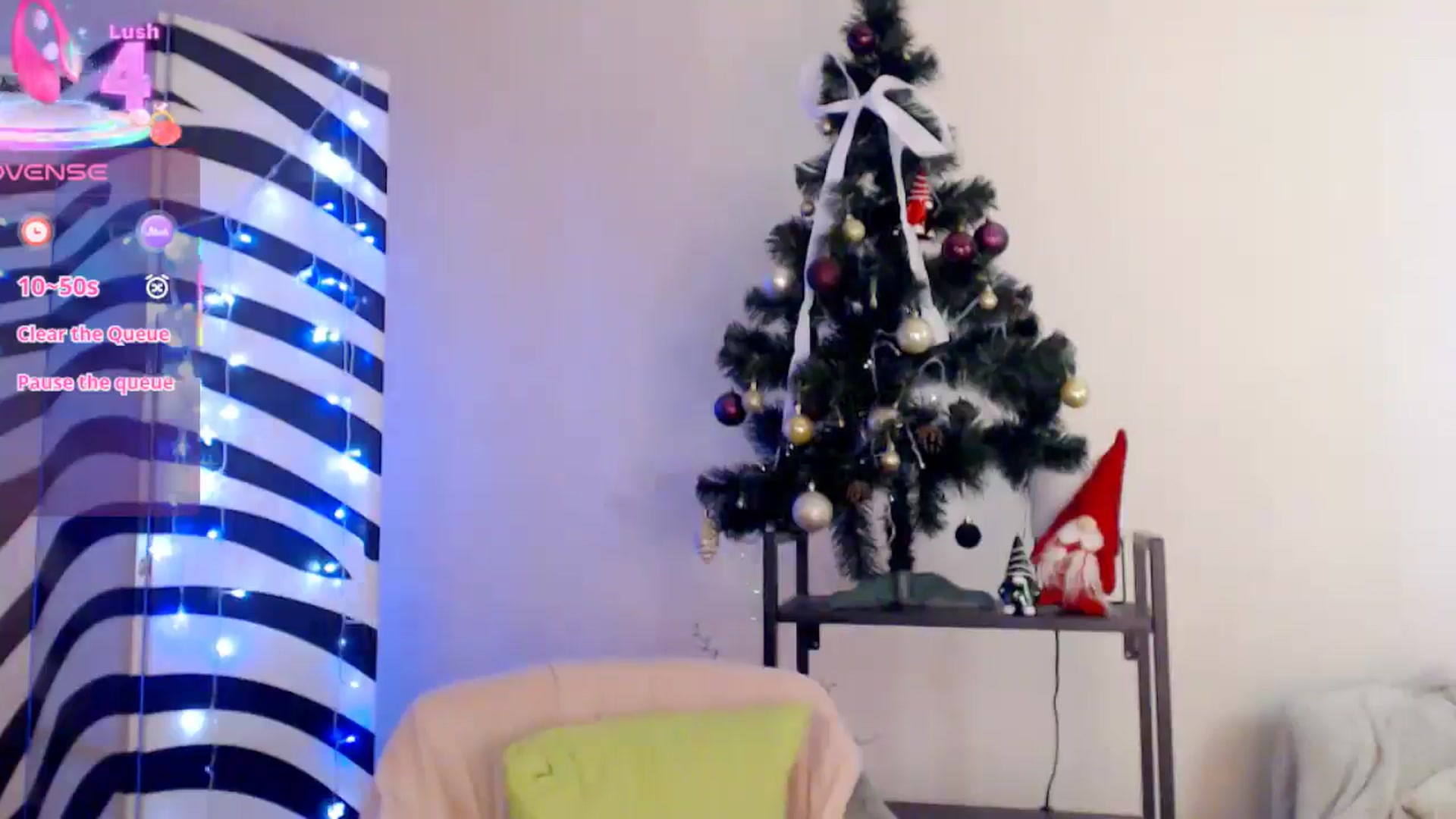 Gallery image thumbnail from BareflySi's myfreecams stream on, 12/01/2025, 13:14 image 3 of 20